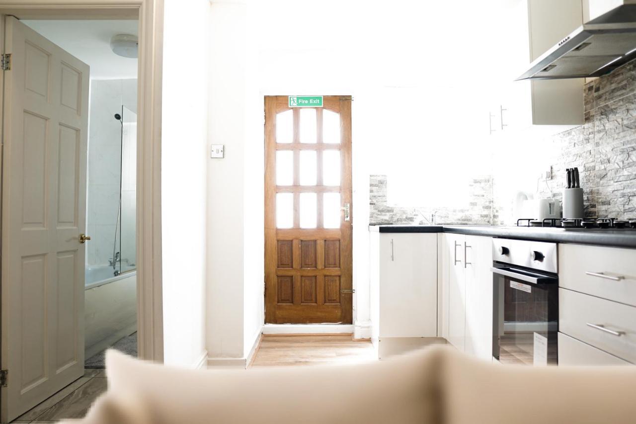 Laid-Back Midtown Retreat Apartment ลิเวอร์พูล ภายนอก รูปภาพ